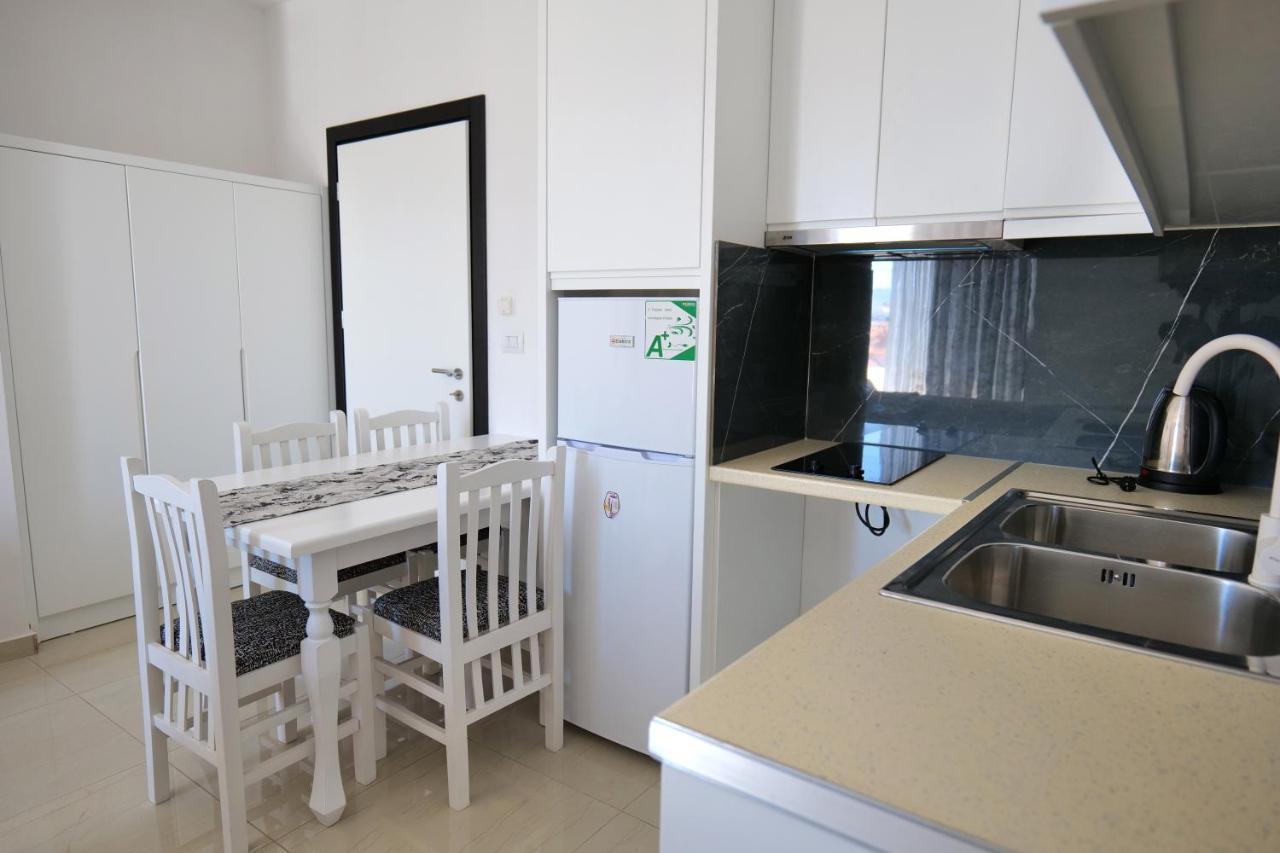 Vila Xhafa Ksamil Ngoại thất bức ảnh