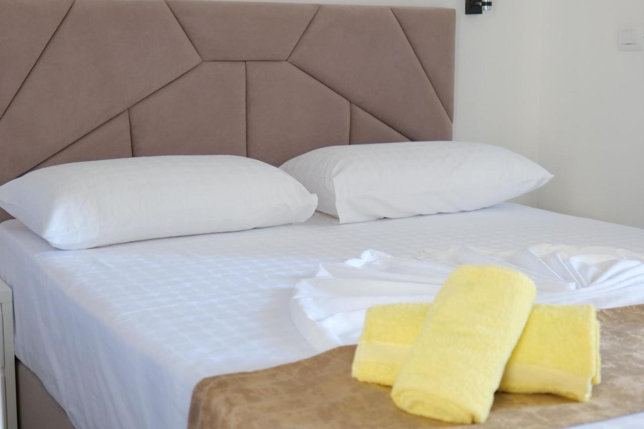 Vila Xhafa Ksamil Ngoại thất bức ảnh
